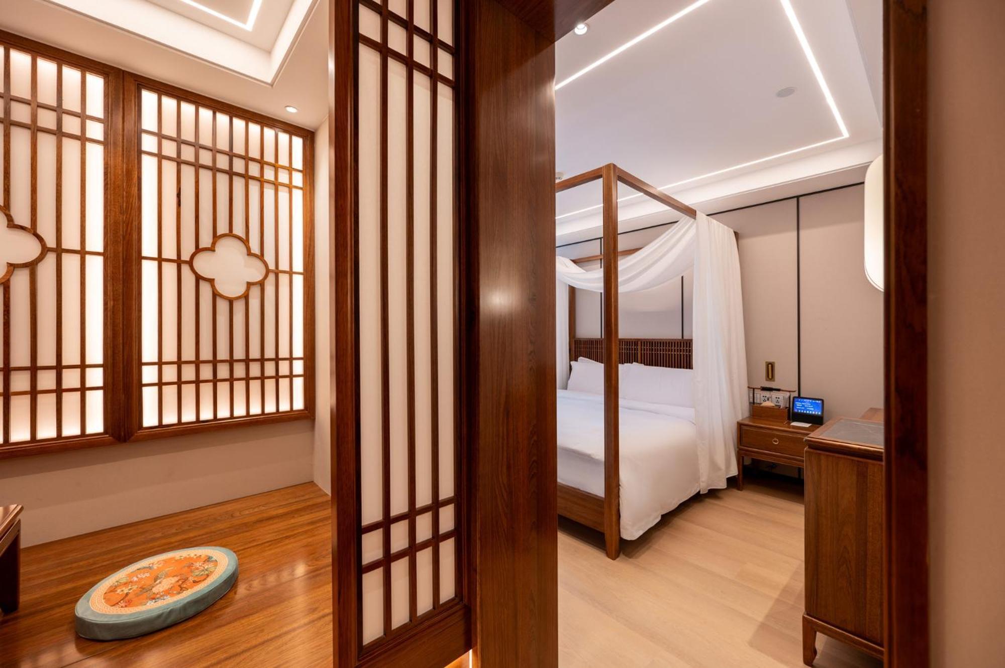 Fuxue Qiuguo Hotel Beijing Nanluoguxiang Siheyuan Branch Exterior photo